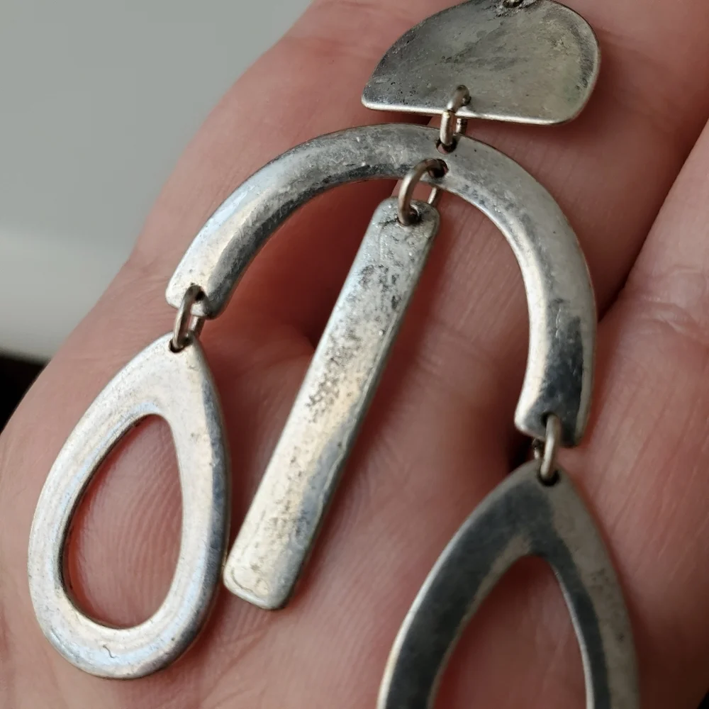 Silver tone boho dangle earrings - Picture 4 of 4